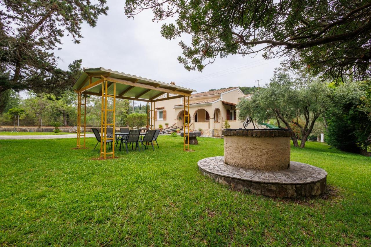 Villa Haris Gazatika Экстерьер фото